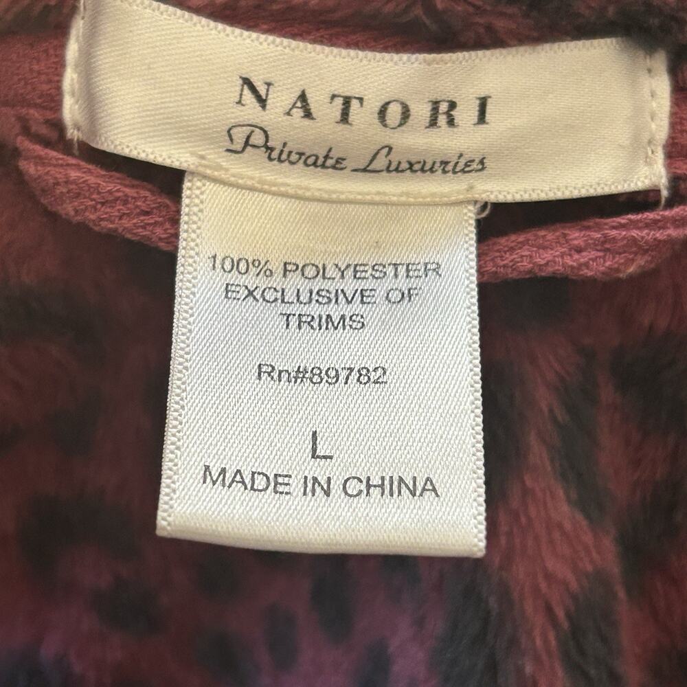 Natori Private Luxuries Fleece Robe L Purple Plush Animal Print Cozy Long Soft - Picture 4 of 4